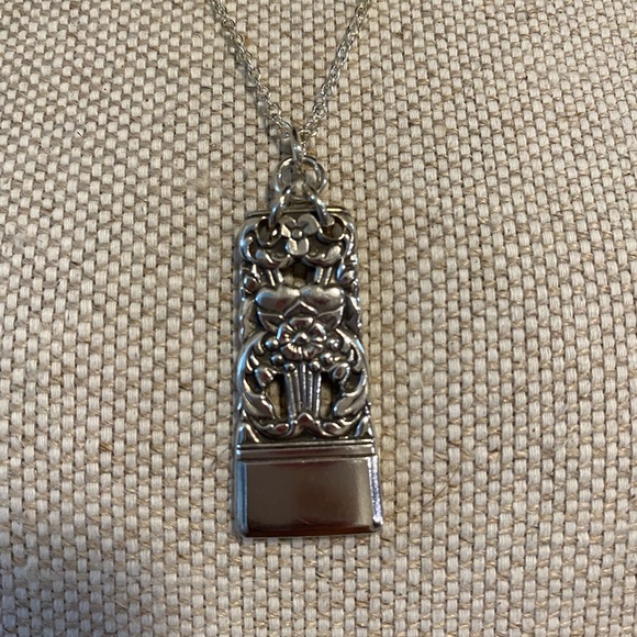 Sterling silver necklace - Picture 2 of 3